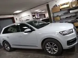 AUDI Q7 2019